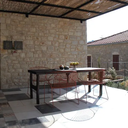 Lithero Suites Stemnitsa Exterior photo